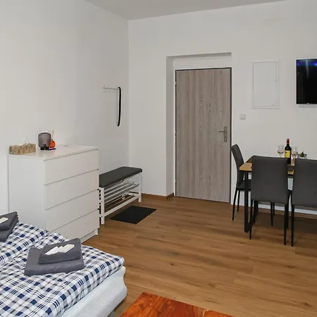 Daros Lejlighed Dvůr Králové nad Labem