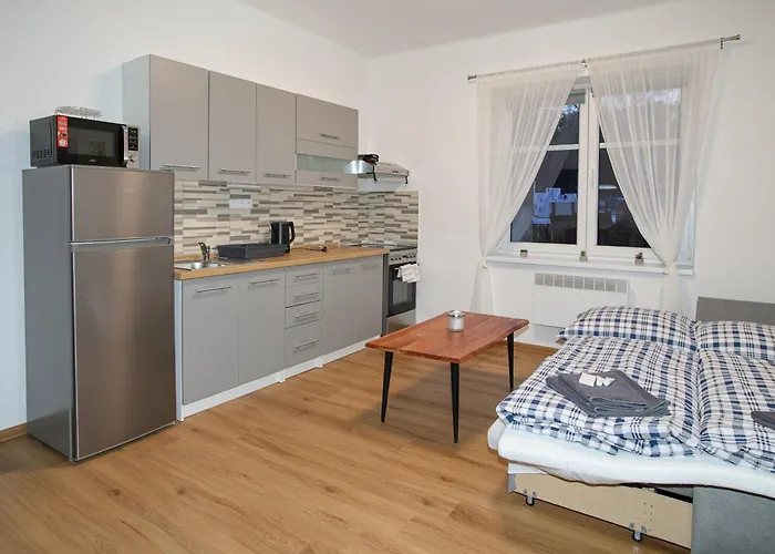 Daros * Dvůr Králové nad Labem