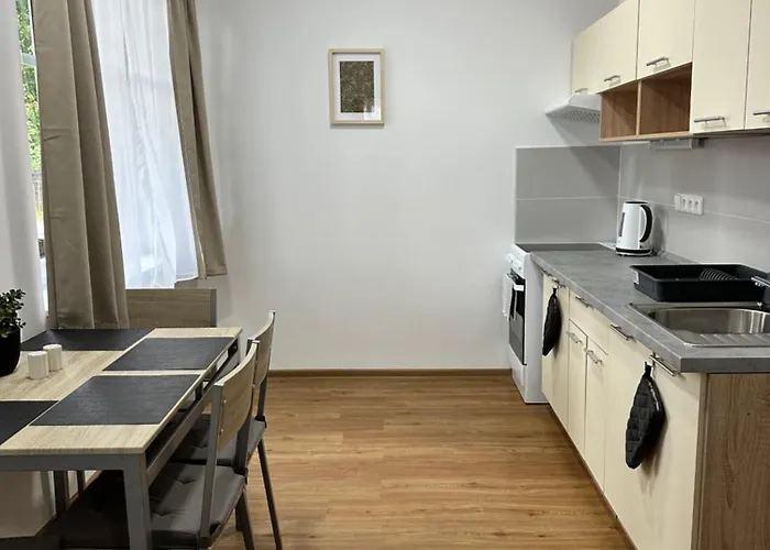 Daros * Dvůr Králové nad Labem